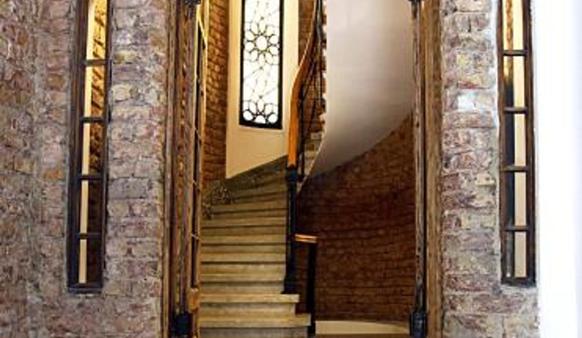 Frida Suites