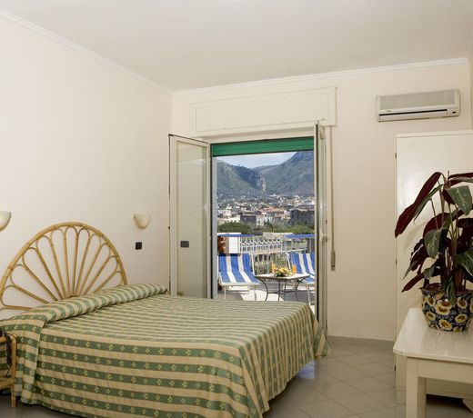 Hotel Klein Wien