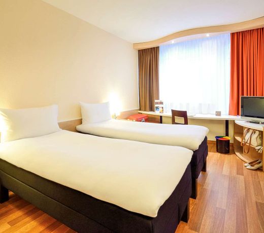 Ibis Budapest City