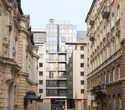 NH Budapest City