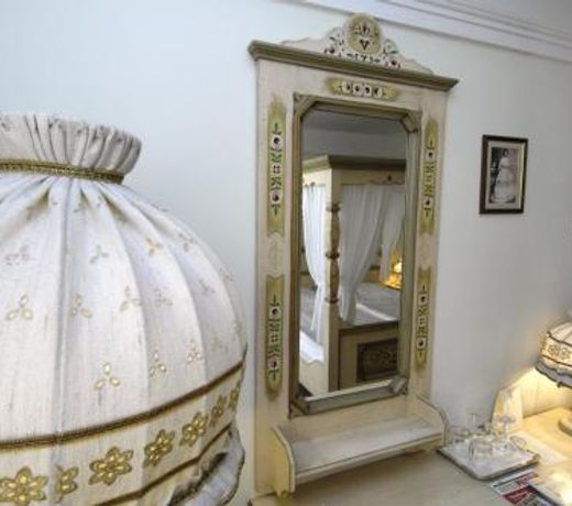 Corvin Hotel Budapest Sissi Wing