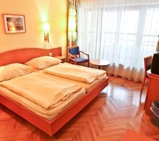 Corvin Hotel Budapest Sissi Wing