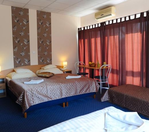 Hotel Papillon