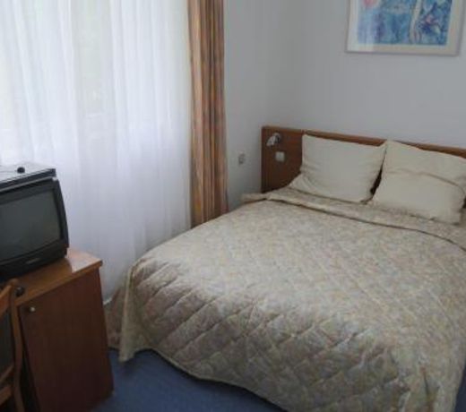 WIlla Maksymilian Bed and Breakfast