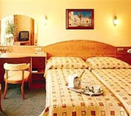 Normafa Hotel