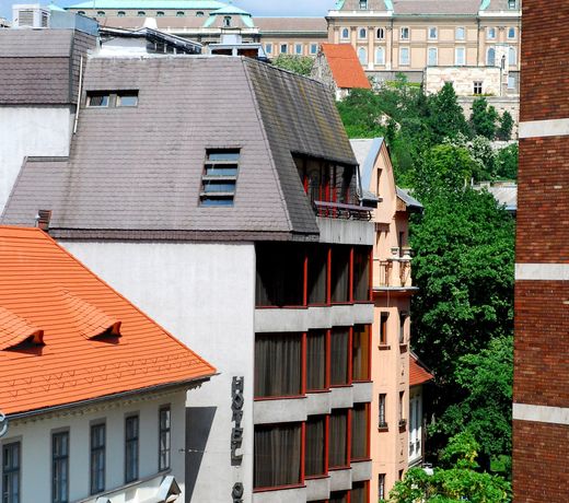 Hotel Orion Várkert
