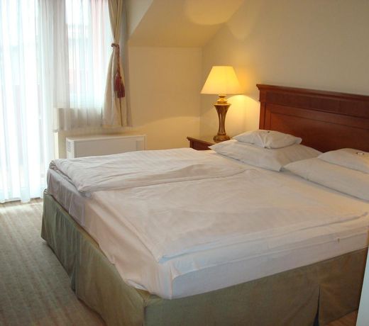 Hotel Romantik Eger