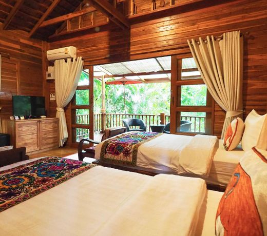 Nan Seasons Boutique Resort