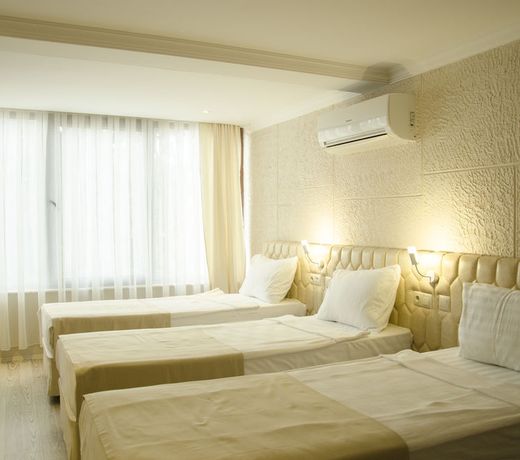 Patron Hotel