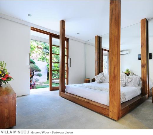 4BR Villa Minggu - Minggu Villas Seminyak