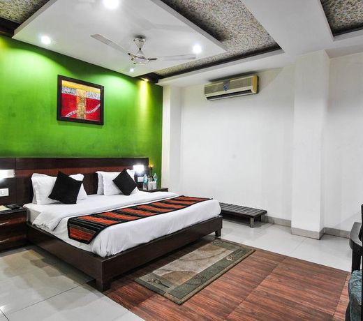 OYO 510 Hotel Chand Palace