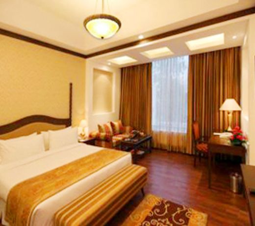 Country Inn & Suites by Radisson, Delhi Satbari