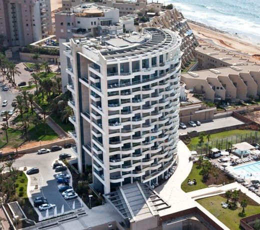West Tel Aviv- All Suites Boutique Hotel