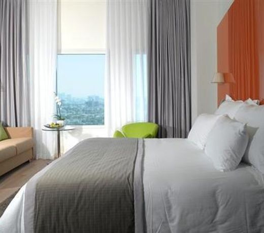 Crowne Plaza Tel Aviv City Center, an IHG Hotel