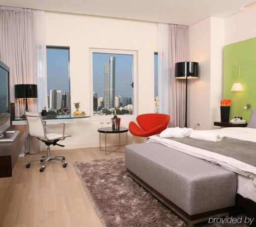 Crowne Plaza Tel Aviv City Center, an IHG Hotel