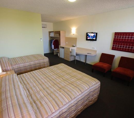 Adelaide Road Motor Lodge