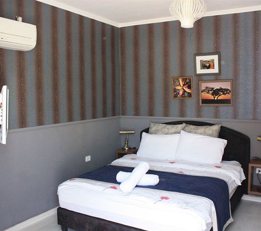 Ness Hotel
