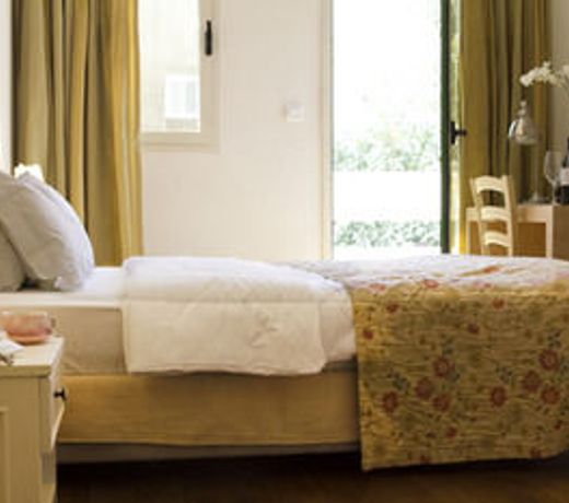 Dizengoff Suites
