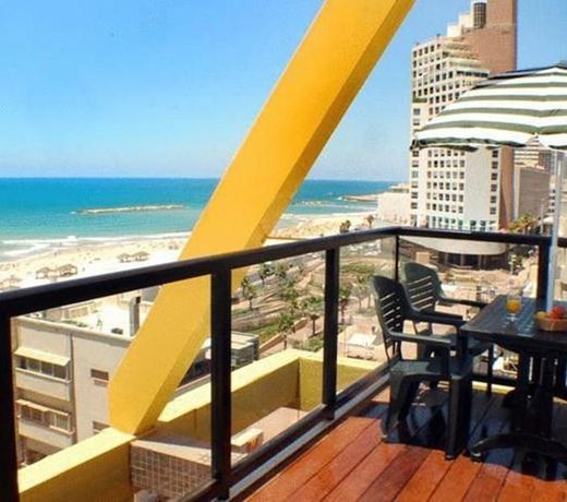 Best Western Regency Suites