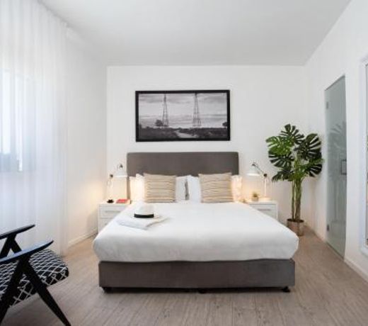 Sea Executive Suites