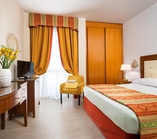 Hotel Metropole