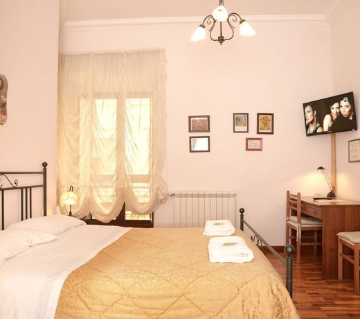 Antica Via B&B