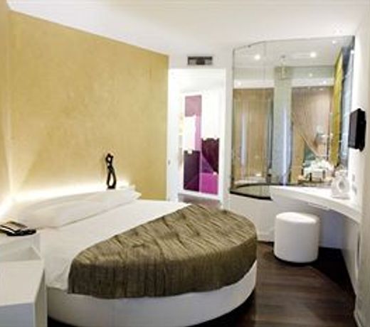 Hotel Exclusive