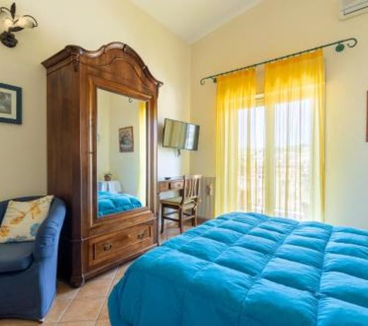 Casa Fiorita Bed & Breakfast