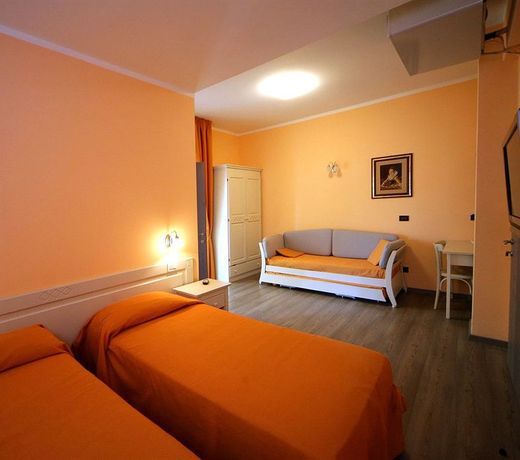 Hotel Marisa