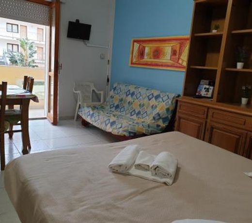 Elisart Guest House