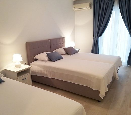Venera Apartments