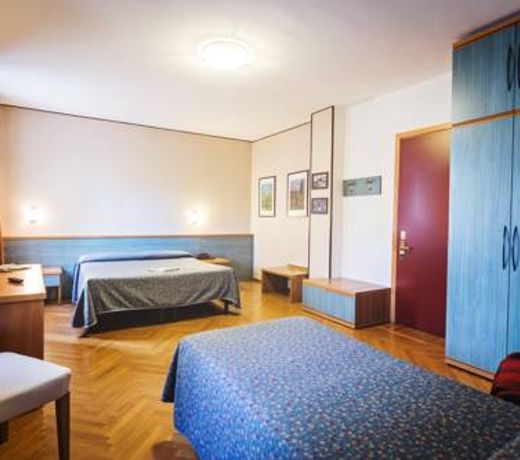 Hotel Roma