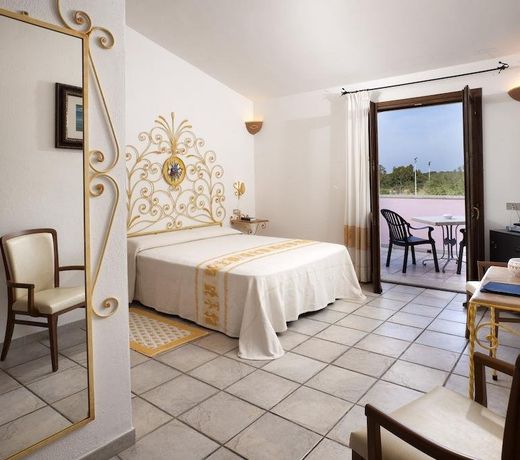 Hotel Airone
