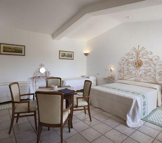 Hotel Airone