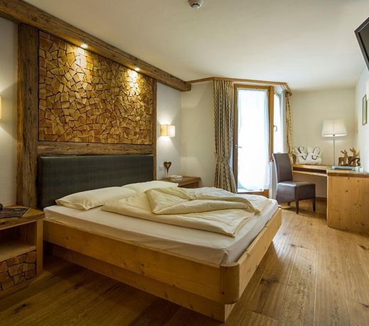 Hotel Cristallo - Wellness Mountain Living