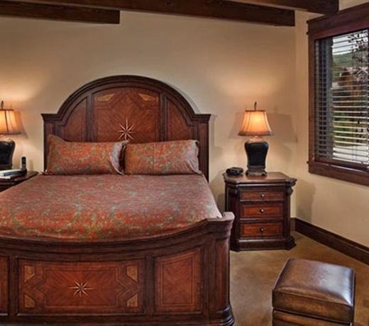 SUN RIDGE LODGE
