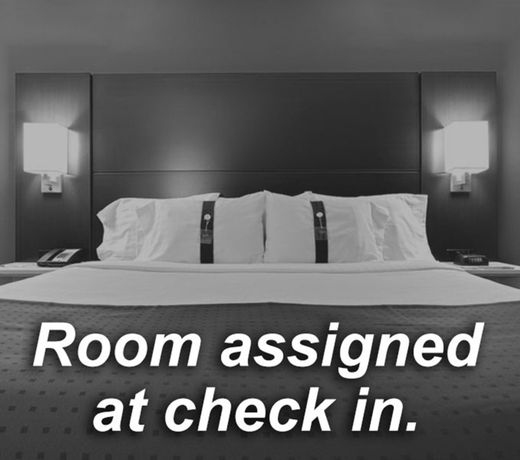Holiday Inn Express & Suites Norwood, an IHG Hotel