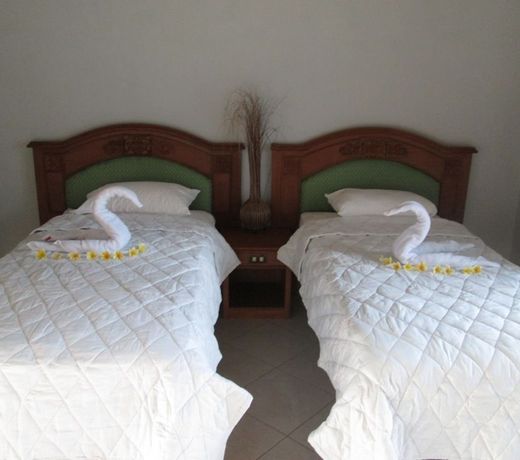 Louto Dmell Guesthouse