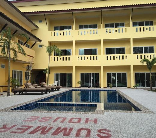 Summer House Resort 2 (Soi 2)