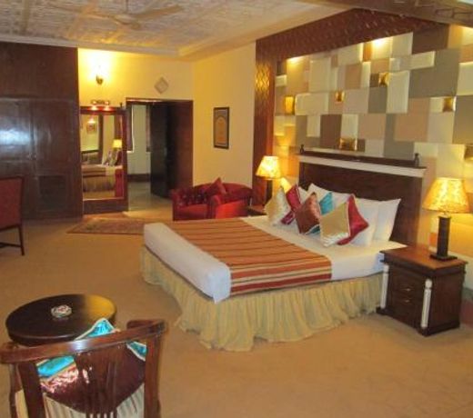 Sheza Inn