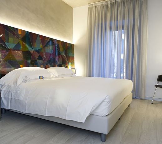 Arli Hotel Business and Wellness