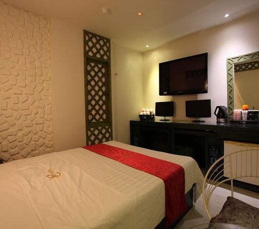 Yes Hotel