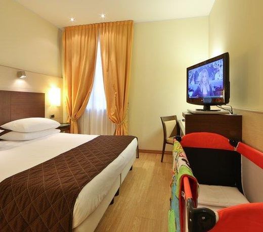 Hotel Master