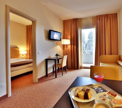 Regal Hotel