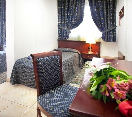 Hotel Leonardo