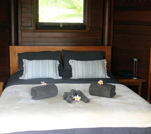 Silk Pavilions Glamping