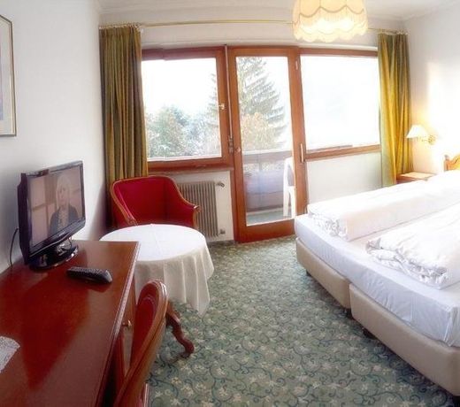Parkhotel Temlhof