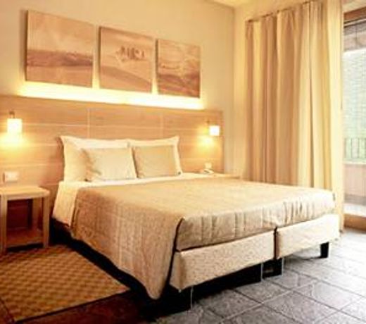 Meridiana Country Hotel