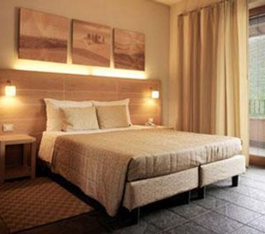 Meridiana Country Hotel