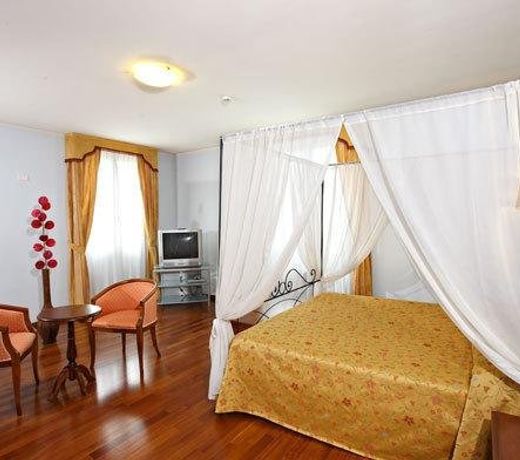 Hotel Gabarda
